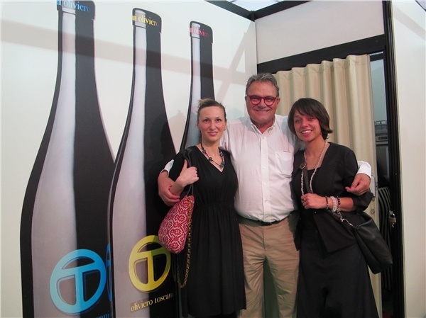 1vinitaly_oliviero_toscani_former_benetton_photographer_kostelnikova017
