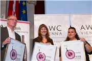 awc04
